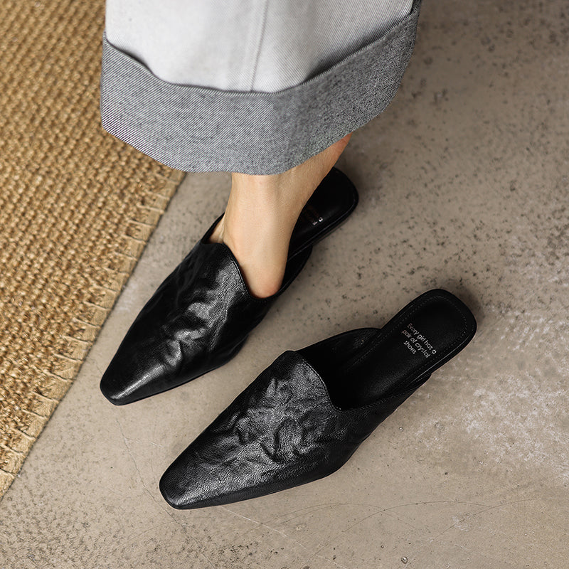 Mules de piel plena flor
