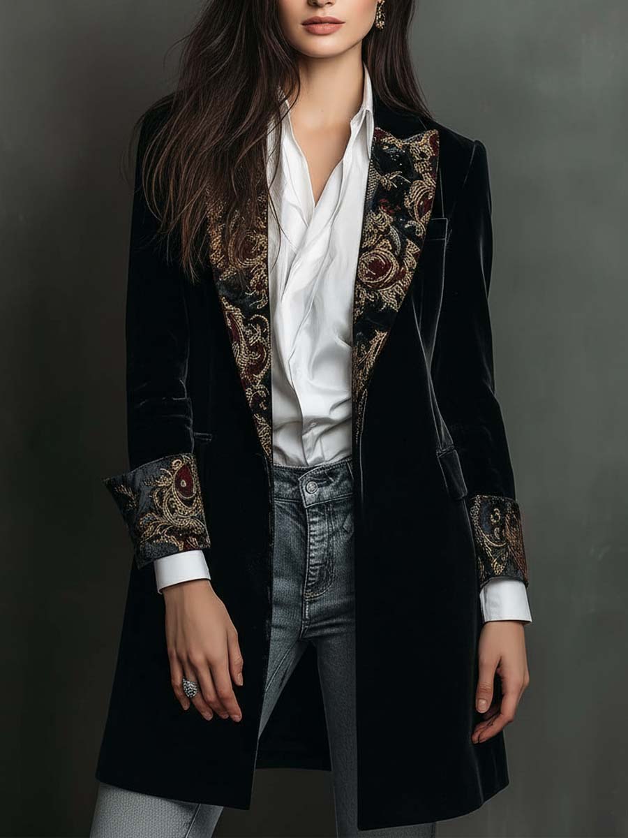 Julia | Blazer ajustado con estampado barroco negro