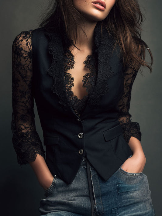Jimena | Blazer negro con mangas semitransparentes.