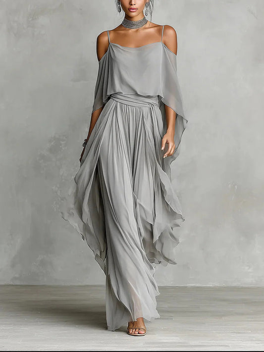 Isabel | Conjunto gris vaporoso con top de tirantes finos y pantalones ligeros